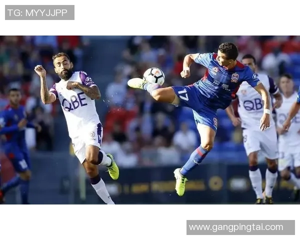 纽卡斯尔喷气机与麦克阿瑟激战比分揭晓精彩瞬间回顾