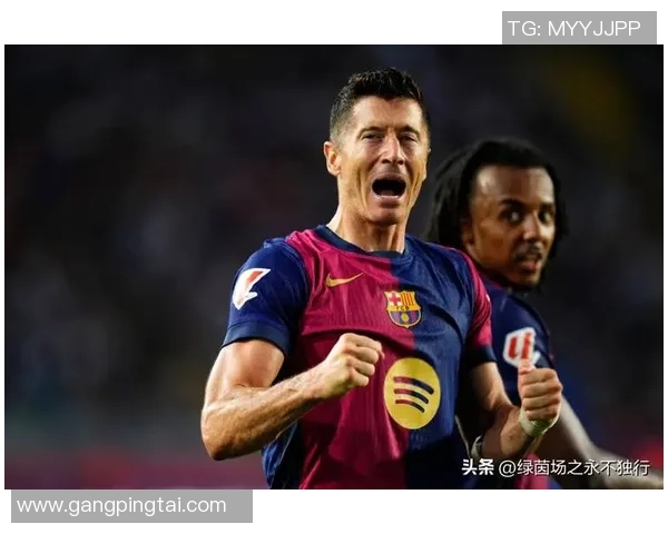 尝到甜头!AC米兰约请莱万加盟中卫五选一德国名将有望来投 尝到甜头!AC米兰约请莱万加盟中卫五选一德国名将有望来投